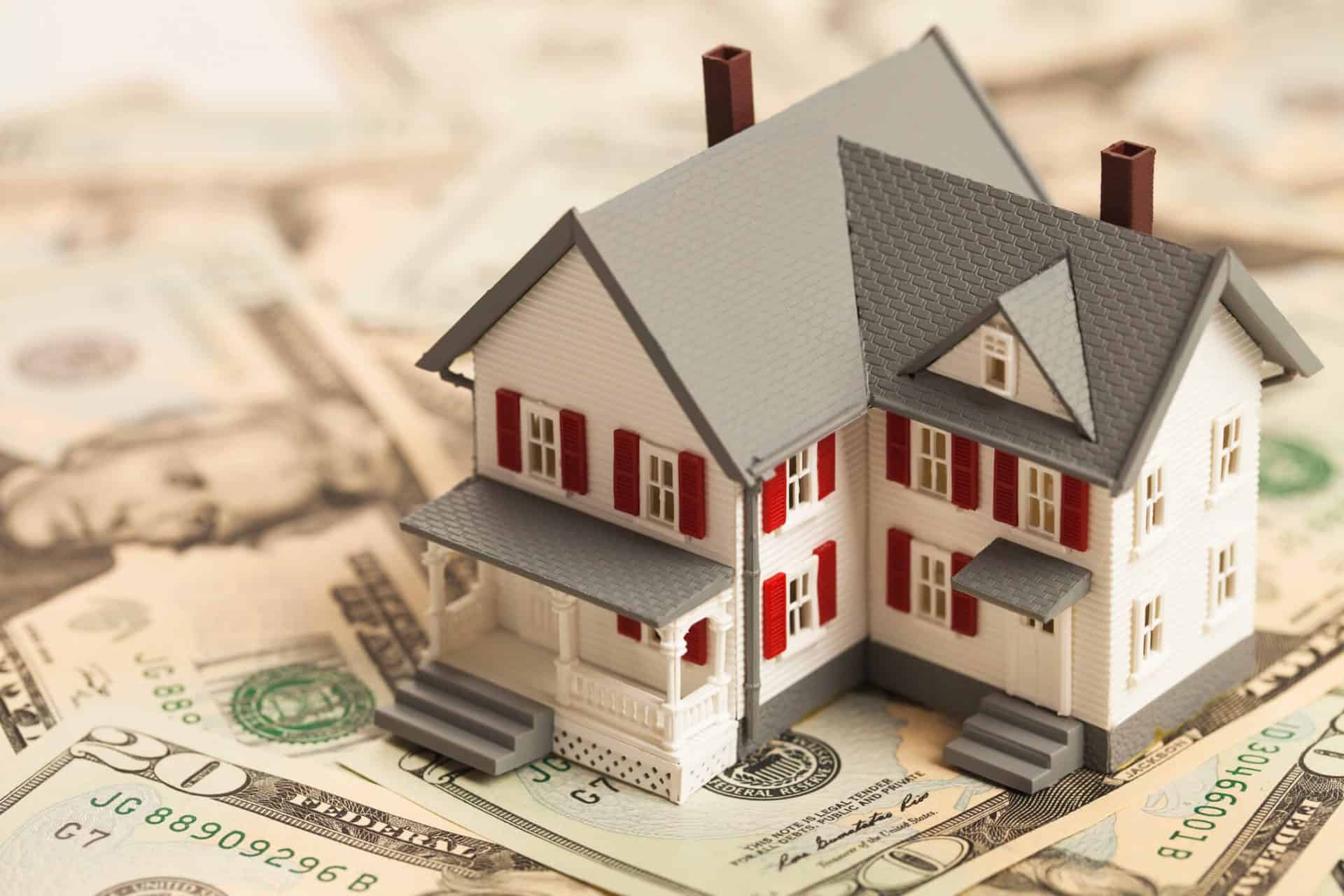 Is Accepting a Cash Offer The Easiest Way to Sell a Home? 